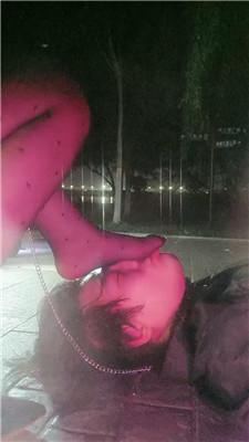 【小九】户外-让跟踪狂舔高跟黑丝 JS240803-18 艾彩调教库 第7张