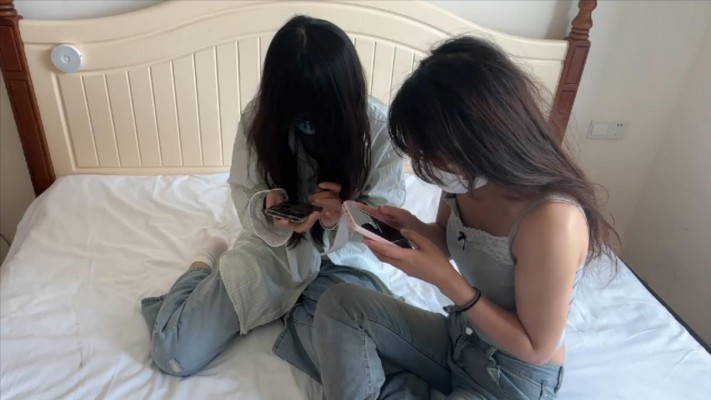 【208宿舍】 女m系列：被素人无意识坐肚子 YC-240802-3-HD绳艺资源网