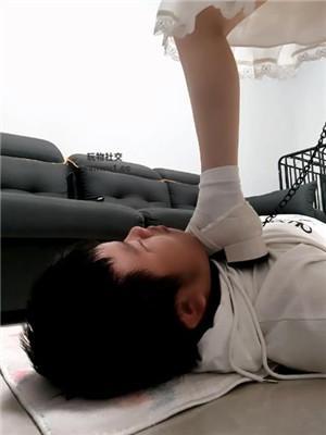 【可爱鬼】公主殿下S-暴力耳光/骑马/手捂窒息/踩脸 bf43529 艾彩调教库 第17张