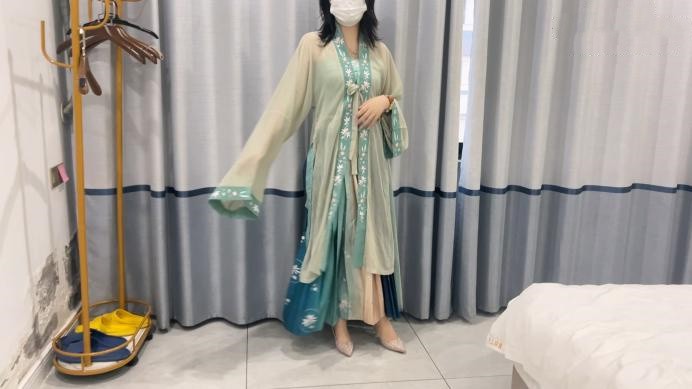 【睹物丝拍】辻弌女王汉服肉丝银高调教贱狗 ACYC-3417 艾彩调教库 第3张
