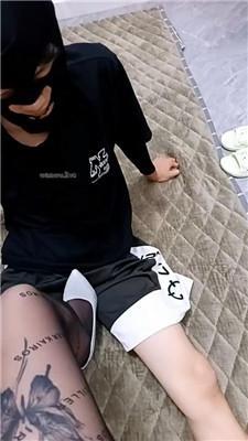 【英英】高跟黑丝踩虐地毯狗 JS240802-42 艾彩调教库 第3张