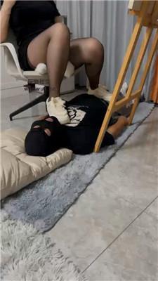【琼菲】美术生-小白鞋无意识踩脚垫 JS240810-9 艾彩调教库 第4张