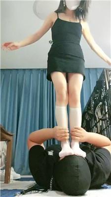 【喵酱紫】白丝全体重踩踏/原味塞嘴/骑马 JS240803-20 艾彩调教库 第3张