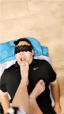 【上海汤圆】裸足踩狗脸/捂脸窒息 JS240807-4 艾彩调教库 第7张