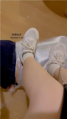 【南夕】保鲜膜全包-小白鞋棉袜踩踏/sp JS240808-48 艾彩调教库 第9张