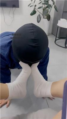 【甜一】JK小姐姐-皮鞋白袜闻舔/伺候沐足 JS240809-7 艾彩调教库 第11张