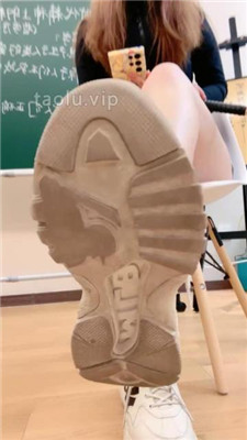 【Verin维因S】女老师第一视角 JS240803-10 艾彩调教库 第3张