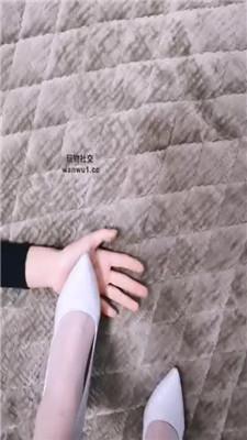 【英英】高跟白丝美腿挑逗狗奴 JS240807-3 艾彩调教库 第4张