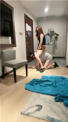 【安主子】抽耳光/强制闻鞋闻棉袜/sp鞭打转胯 bf43081 艾彩调教库 第7张