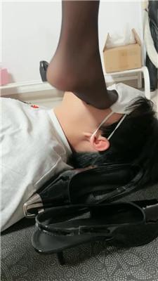 【supp】鞋脚插嘴/叼鞋被羞辱 bf43392 艾彩调教库 第10张