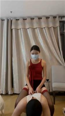 【成都木万】白袜塞嘴/黑丝美腿踩/转胯 bf43433 艾彩调教库 第12张