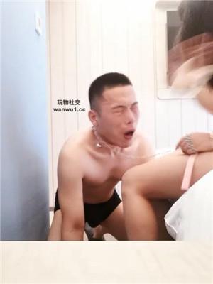 【知世】跪舔帆布鞋白袜/大力掐乳/袜子塞嘴 JS240812-14 艾彩调教库 第2张