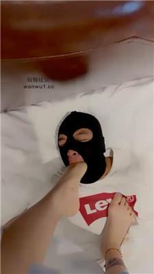 【领主老大】脚插嘴/玉足全体重踩踏 bf43511 艾彩调教库 第5张