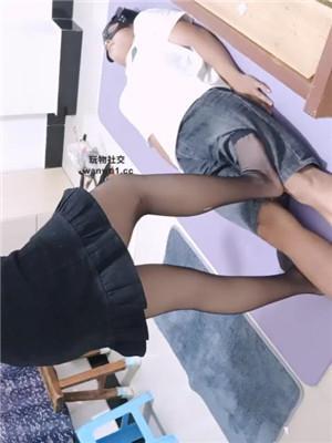 【凤栖】黑丝高跟全体重踩踏 JS240814-9 艾彩调教库 第6张