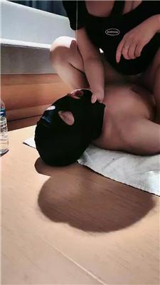 【长沙小雪】肉丝脚狂舔/碾压踩狗头/吃丝袜 JS240802-36 艾彩调教库 第11张