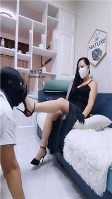 【国服女神】玩狗舌/高跟凉鞋踩/骑马转胯【双视角版】 bf43455 艾彩调教库 第15张
