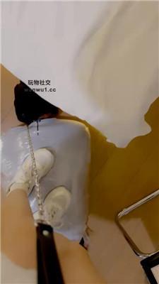 【南夕】保鲜膜全包-小白鞋棉袜踩踏/sp JS240808-48 艾彩调教库 第8张