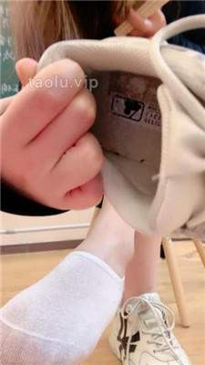 【Verin维因S】女老师第一视角 JS240803-10 艾彩调教库 第9张
