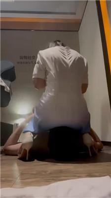 【狗哥】足浴店开发技师-舔脏高跟/转胯狗爬 bf43561 艾彩调教库 第16张