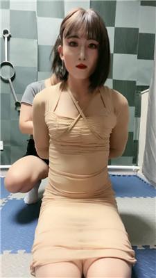【盈盈】CD奴下跪陪直播 JS240810-11 艾彩调教库 第2张