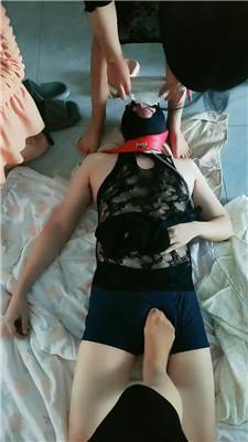 【琦琦】双S-骑马/臭脚恋足舔/赏赐圣水/滴蜡【双视角版】JS240802-39 艾彩调教库 第19张
