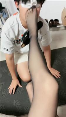【supp】鞋脚插嘴/叼鞋被羞辱 bf43392 艾彩调教库 第18张