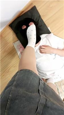 【欣欣】白棉袜脚踩踏/虐乳 JS240818-26-HD绳艺资源网