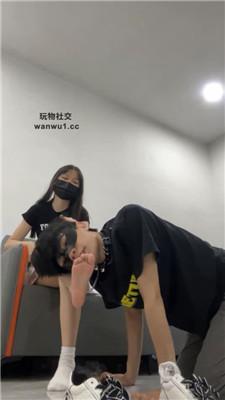 【甜恬】逛街后原味鞋袜气味辱男友 bf43876 网友原创 第11张