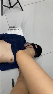 【甜一】模特S-高跟凉鞋踩虐/虐乳/坐脸窒息/嘴叼鞋 bf43867 网友原创 第4张