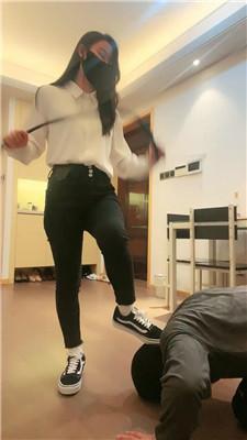 【绯闻王妃】板鞋白袜气味羞辱/鞭打耳光狠抽/高跟踩 JS241028-14 网友原创 第17张