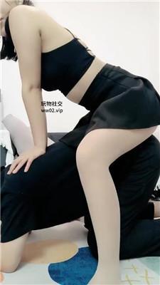 【梦中女王】肉丝脚踢裆踩虐 bf46806 网友原创 第17张