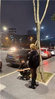 【黑桃KK】酒吧陪酒小妹车内黑丝虐 bf47129-HD绳艺资源网