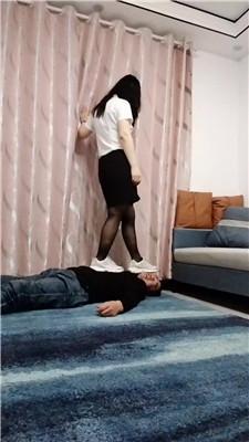 【婉婷殿下】高跟长靴+小白鞋黑丝全体重踩踏【双视角版】 JS241117-15 网友原创 第16张