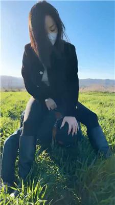 【辣姐】犬化爱好者!户外-骑马/长靴碾压踩/泥巴窒息 bf47553 网友原创 第6张