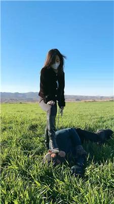 【辣姐】犬化爱好者!户外-骑马/长靴碾压踩/泥巴窒息 bf47553 网友原创 第12张