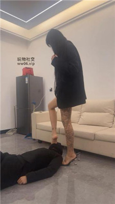 【白鹭】长腿纹身小姐姐-踢裆踩踏坐脸窒息 bf47588 网友原创 第10张