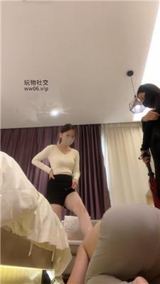 【吕雉】双S-短靴小白鞋白袜踩踏/求圣水骑马转胯/滴蜡 bf47760-HD绳艺资源网