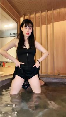 【松紫大大】温泉酒店施水刑-踩踏胯下辱-窒息滴蜡 bf48079 网友原创 第18张