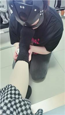 【璃茉老师】母畜-跪舔原味毛巾袜/伺候沐足/骨头口塞 JS241216-7-HD绳艺资源网