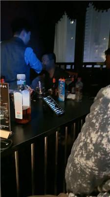 【三千女王】SM主题酒吧聚会公开群调【下】 bf48265 网友原创 第5张