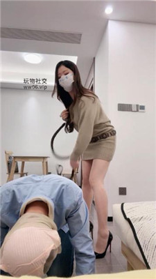 【优优sama】偷闻原味被发现-高跟踩/鞭打/清理脚趾缝 bf48130 网友原创 第5张