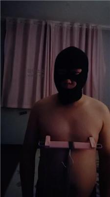 【御严】跪搓衣板/衣架夹乳/藤条抽【三部合集】 bf48123-HD绳艺资源网