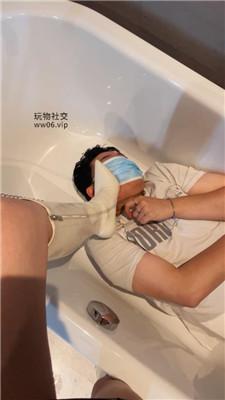 【诗诗】浴缸虐-圣水淋浴/高跟长靴踩/鞭打坐脸窒息/骑马 JS250102-22 网友原创 第2张