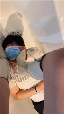 【诗诗】浴缸虐-圣水淋浴/高跟长靴踩/鞭打坐脸窒息/骑马 JS250102-22 网友原创 第3张