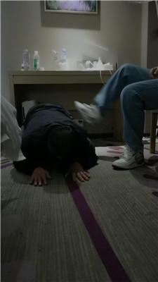 【乔伊】沉浸式舔闻素人姐姐的运动鞋白袜【双视角版】JS250101-10 网友原创 第6张
