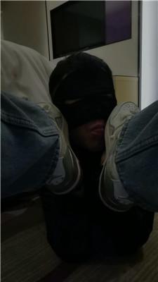 【乔伊】沉浸式舔闻素人姐姐的运动鞋白袜【双视角版】JS250101-10 网友原创 第17张