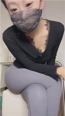 【雅雅】美臀+后背视角裸足    241230-5-HD绳艺资源网