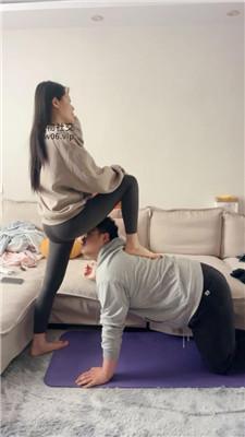 【埋汰】瑜伽女神美腿玉足踩虐 bf50294-HD绳艺资源网