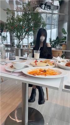 【茉狸】餐厅公共厕所羞辱厕奴 bf50085-HD绳艺资源网