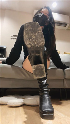 【悠悠大魔王】过什么情人节，滚过来当狗    250214-7 艾彩调教库 第3张